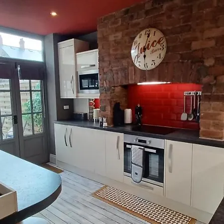 Dragon's Retreat 2 Bedroom Apartman *