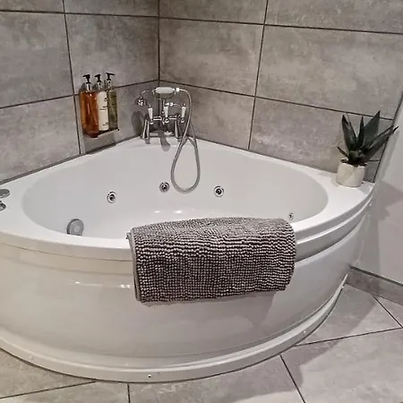 Dragon's Retreat 2 Bedroom Apartman Harrogate